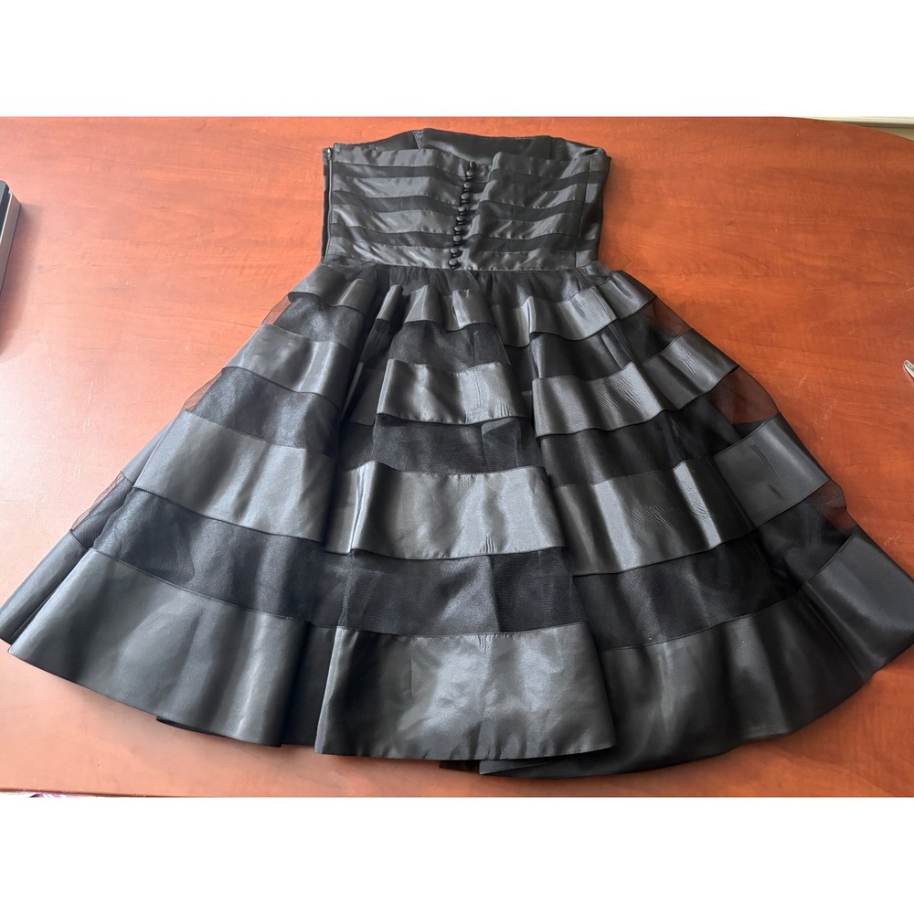Vintage Betsey Johnson Evening Black Strapless Tiered Mesh Ruffle Dress Size 4 - Picture 2 of 11